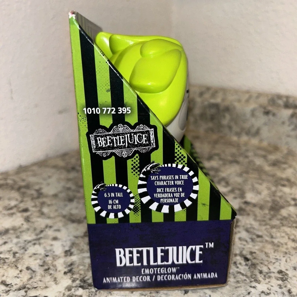 Beetlejuice Built-in‎ LEDs illuminate EmoteGlow Animated Speaks & Face lights C4